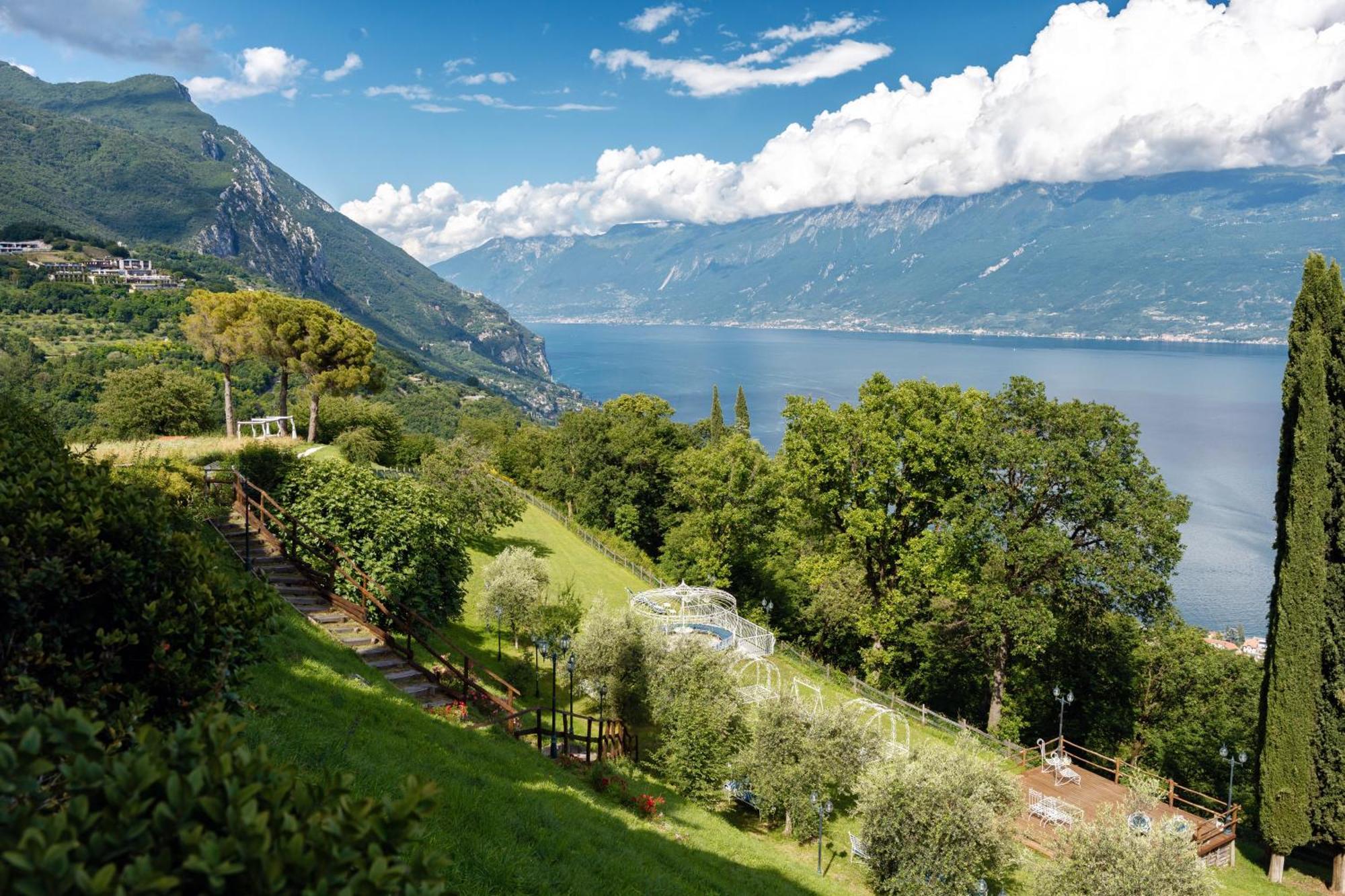 Boutique Hotel Villa Sostaga การ์ญาโน ภายนอก รูปภาพ