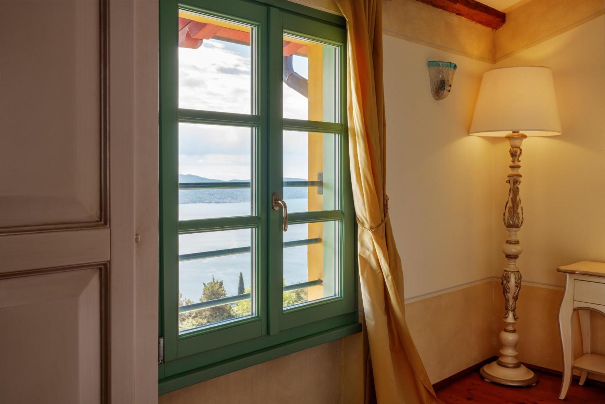Boutique Hotel Villa Sostaga การ์ญาโน ภายนอก รูปภาพ